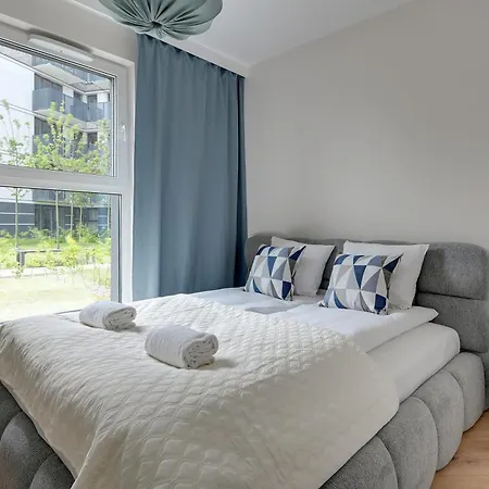Portovo Riverside By Blue Mandarin Apartment